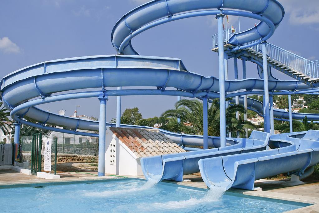 Son Bou Apartments Bagian luar foto