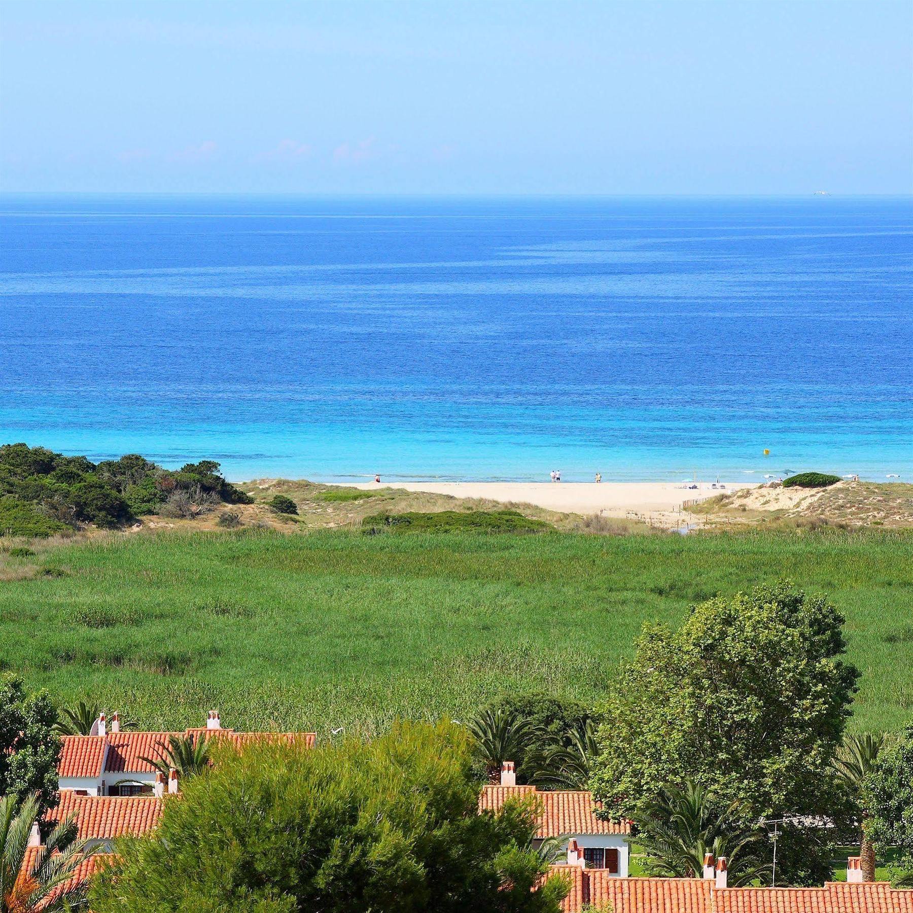 Son Bou Apartments Bagian luar foto